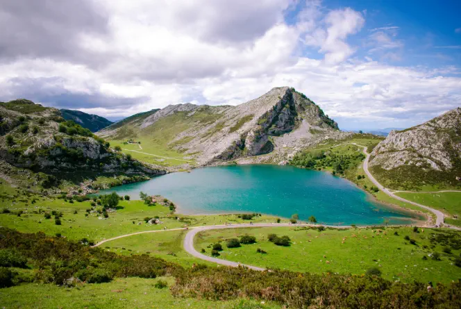 Lagos de Covadonga - Picos de Europa