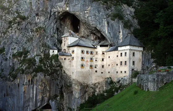 Castillo en la piedra