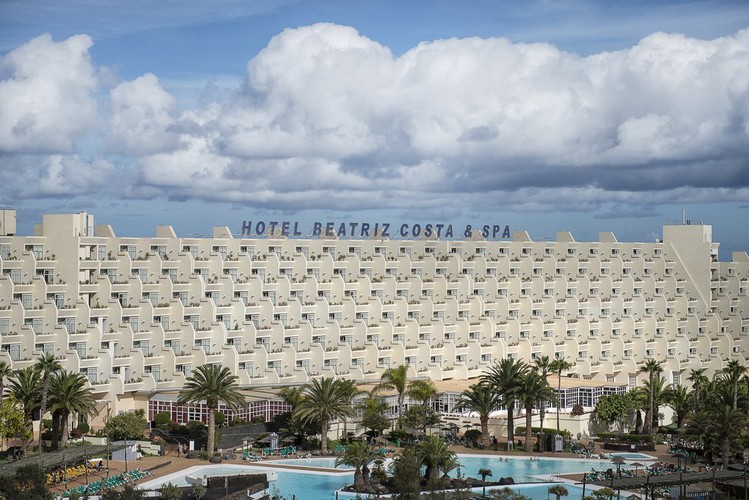 PORTADA HOTEL 2